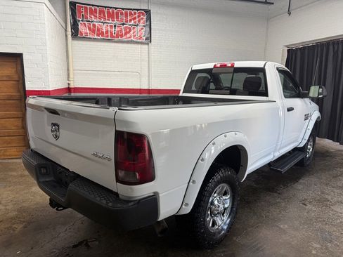 Used 2014 RAM 2500 Tradesman w/ Power & Remote Entry Group image 7