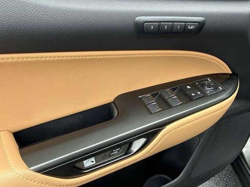 Used 2024 Lexus NX 250 FWD image 29