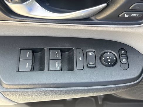 Used 2019 Honda CR-V EX-L image 14