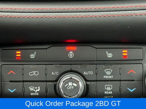 Used 2023 Dodge Durango GT image 24