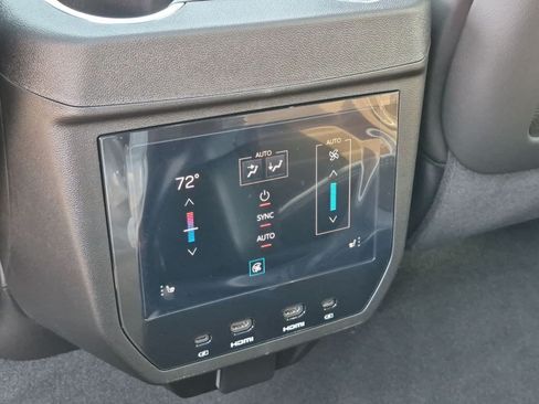 New 2026 GMC Yukon XL Denali Ultimate AWD/4WD image 21