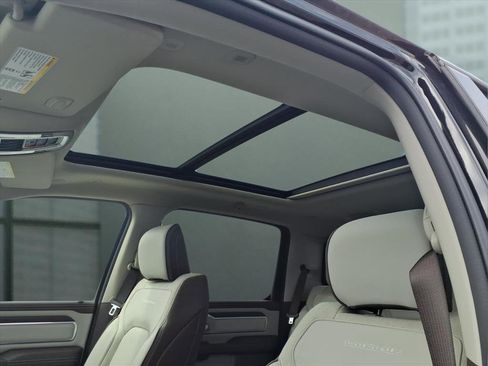 New 2025 RAM 1500 Laramie image 17