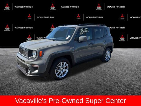Used 2019 Jeep Renegade Latitude FWD image 2