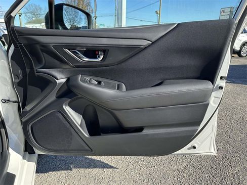 Used 2022 Subaru Legacy Premium image 12