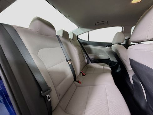 Used 2020 Hyundai Elantra SEL image 26