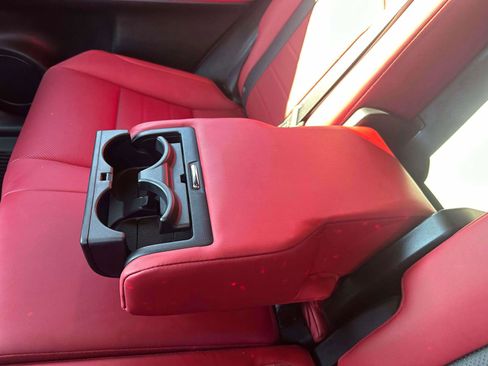 Used 2022 Lexus RX 350 F Sport image 10