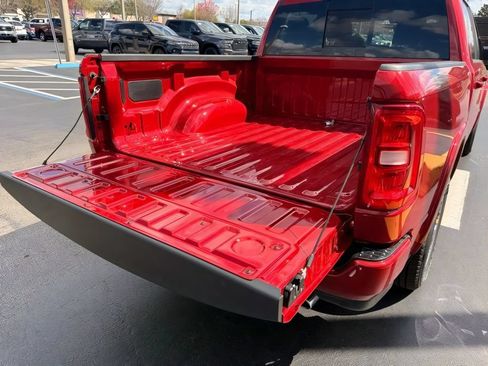 New 2026 RAM 1500 Big Horn AWD/4WD image 13