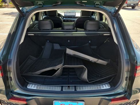 Used 2022 Genesis GV70 2.5T w/ Advanced Package image 19