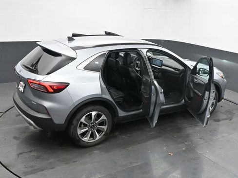 Used 2024 Ford Escape Platinum image 66