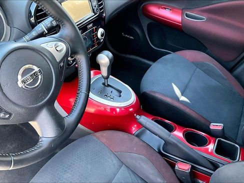 Used 2016 Nissan Juke SV w/ Technology Package FWD image 16
