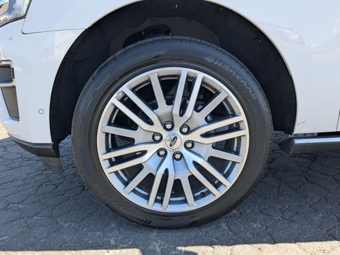 Used 2022 Ford Expedition Max Limited AWD/4WD image 35