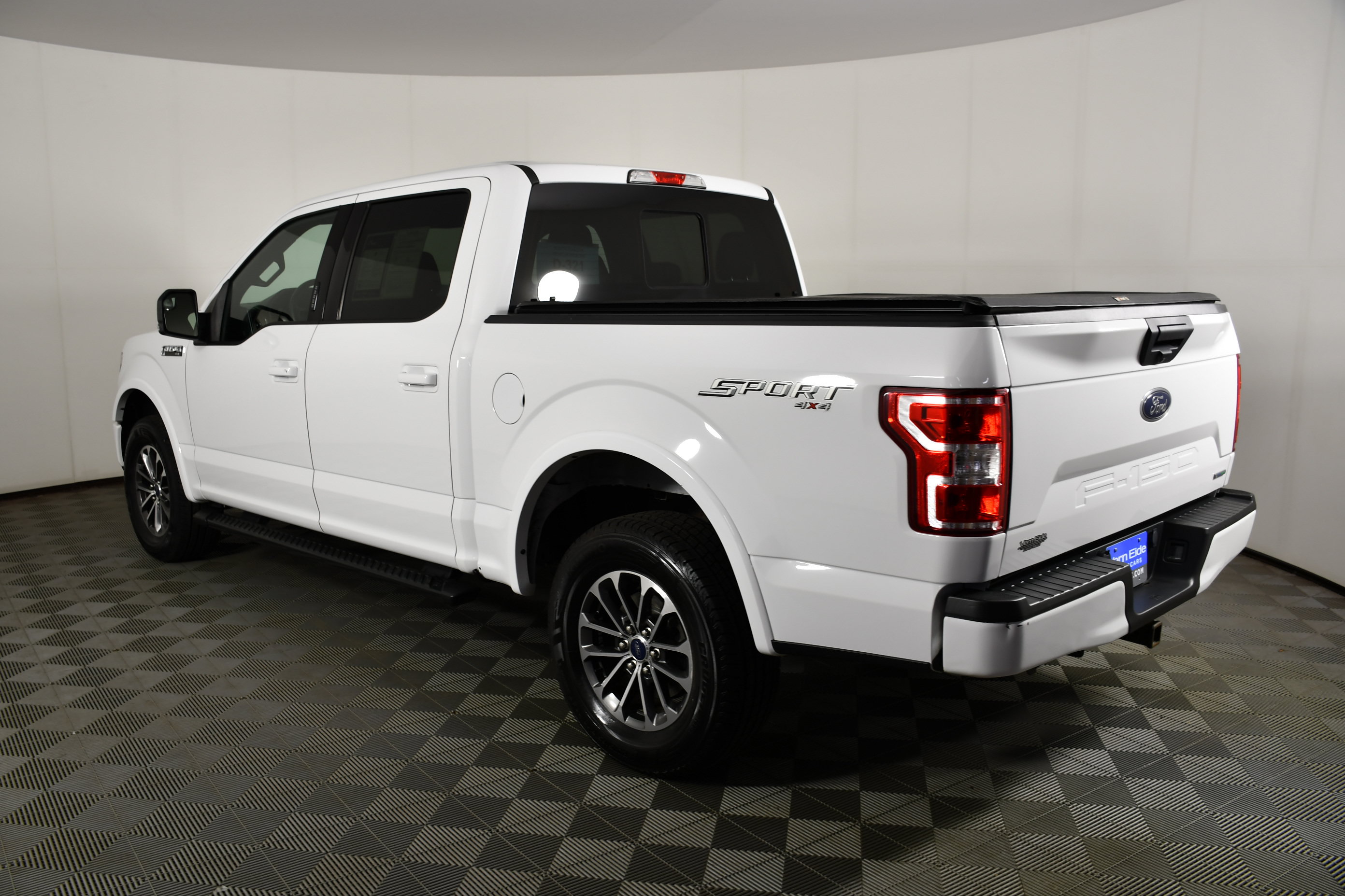 Used 2020 Ford F150 XLT w/ Equipment Group 302A Luxury AWD/4WD image 8