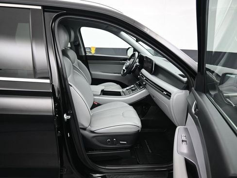 Used 2024 Hyundai Palisade SEL FWD image 56