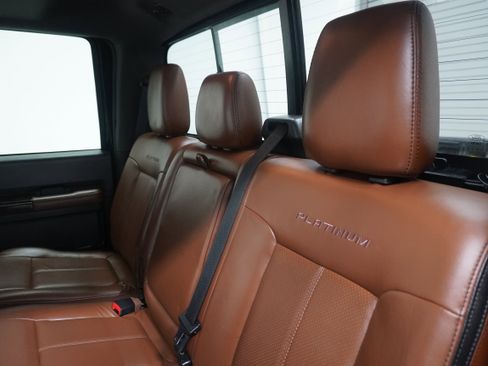 Used 2013 Ford F250 Platinum w/ FX4 Off Road Pkg AWD/4WD image 12