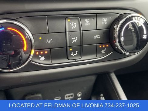 Used 2022 Chevrolet TrailBlazer LT image 33