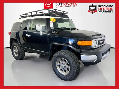 Used 2013 Toyota FJ Cruiser 4WD image 1