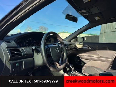Used 2017 Honda Accord Sport Special Edition image 13