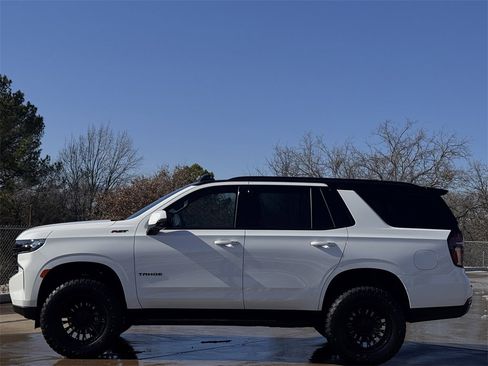 Used 2024 Chevrolet Tahoe RST w/ Luxury Package image 3