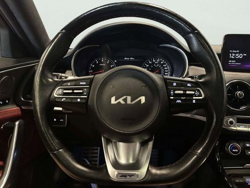 Used 2023 Kia Stinger GT2 AWD/4WD image 41
