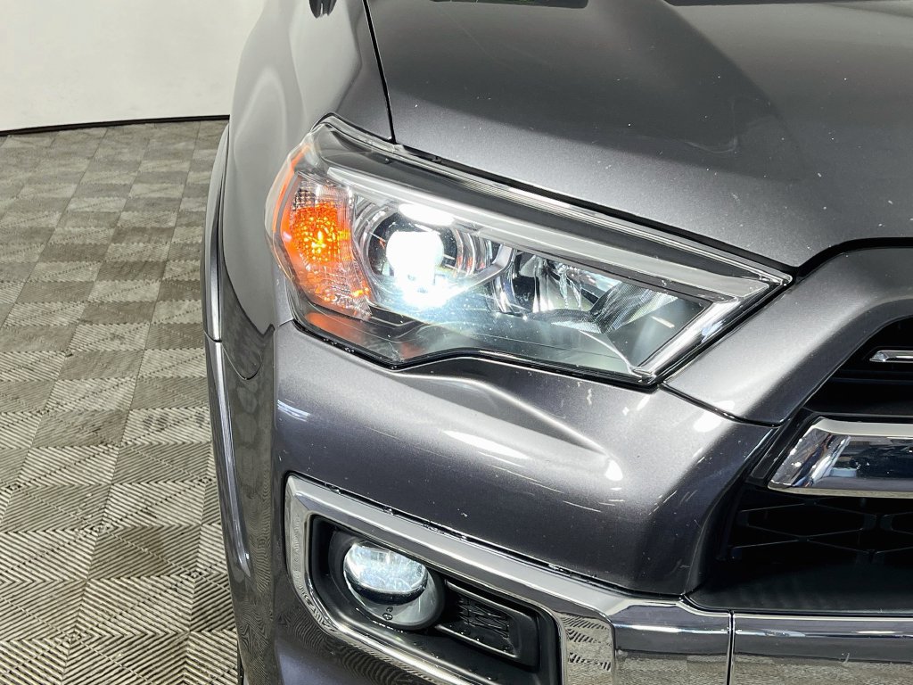 Used 2023 Toyota 4Runner Limited RWD image 9