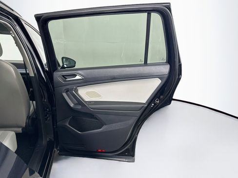 Used 2023 Volkswagen Tiguan S FWD image 28