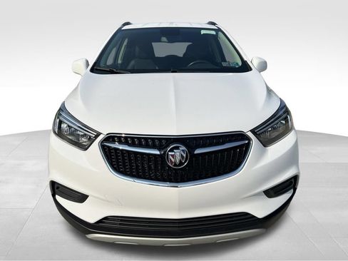 Used 2022 Buick Encore Preferred w/ Safety Package AWD/4WD image 2