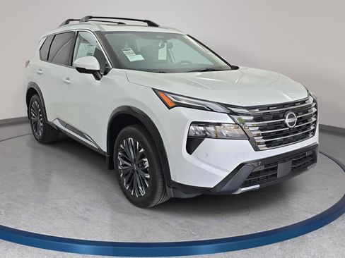 New 2026 Nissan Rogue Platinum AWD/4WD image 3