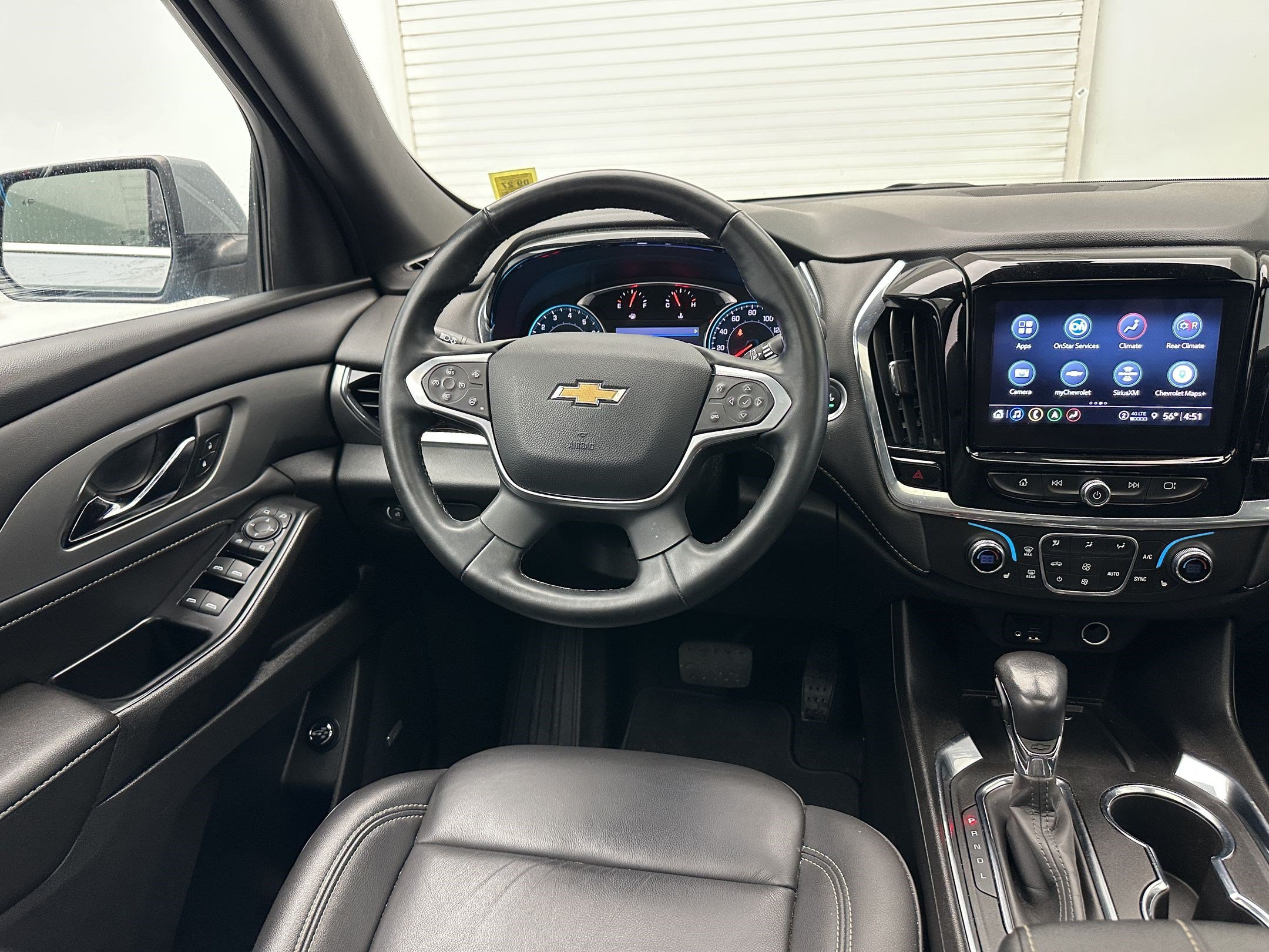 Certified 2023 Chevrolet Traverse LT w/ LT Premium Package AWD/4WD image 29