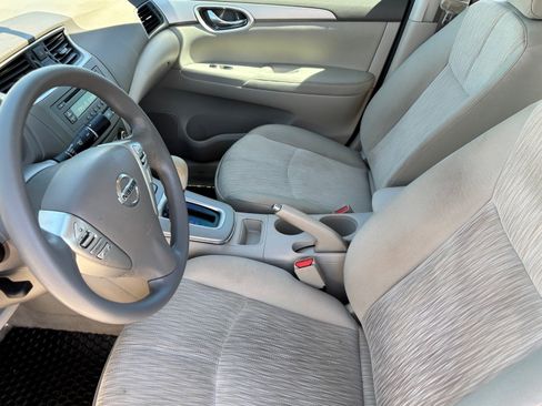 Used 2014 Nissan Sentra SV image 15