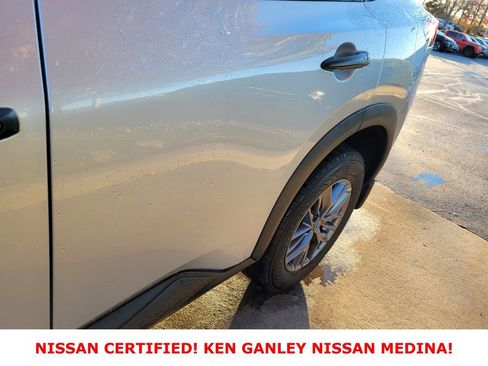 Certified 2024 Nissan Rogue S image 12