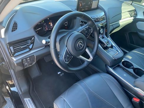 Used 2025 Acura RDX w/Technology Package image 10