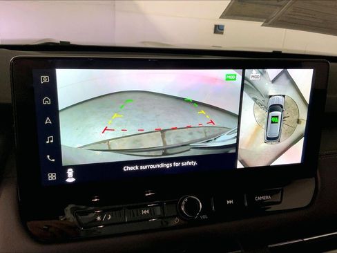 Used 2025 Mitsubishi Outlander SE image 21