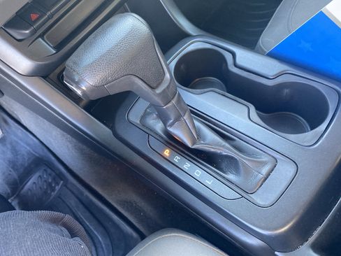 Used 2021 Chevrolet Colorado W/T w/ WT Convenience Package image 15