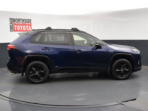 Used 2020 Toyota RAV4 XSE image 5