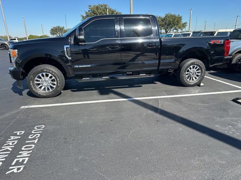 Certified 2022 Ford F250 Lariat image 4