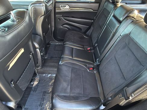 Used 2013 Jeep Grand Cherokee SRT8 image 24