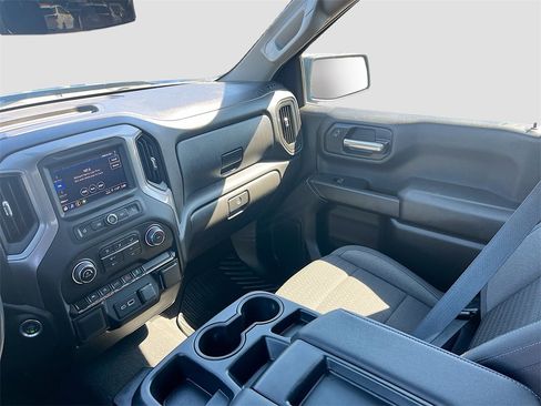 Used 2024 Chevrolet Silverado 1500 Custom image 22