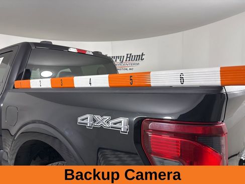 Used 2024 Ford F150 XLT w/ Mobile Office Package image 8