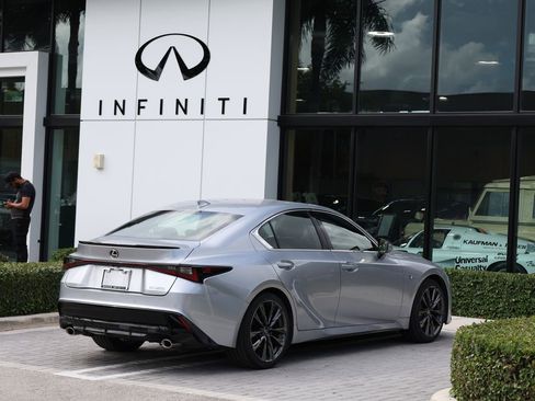 Used 2023 Lexus IS 350 F Sport w/ Memory Package RWD image 4