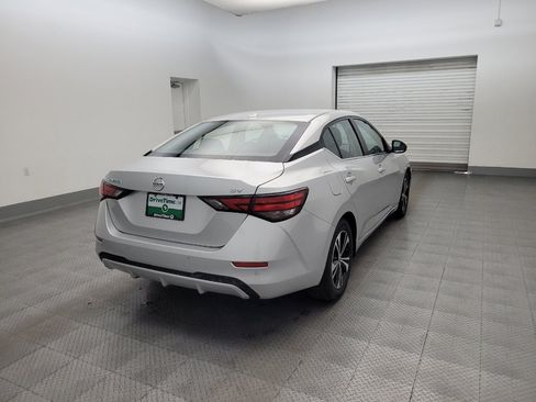 Used 2022 Nissan Sentra SV FWD image 9