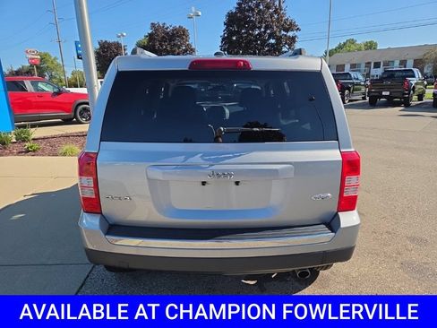 Used 2016 Jeep Patriot High Altitude AWD/4WD image 4