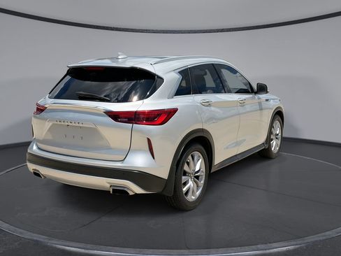Used 2021 INFINITI QX50 Luxe w/ Cargo Package FWD image 11