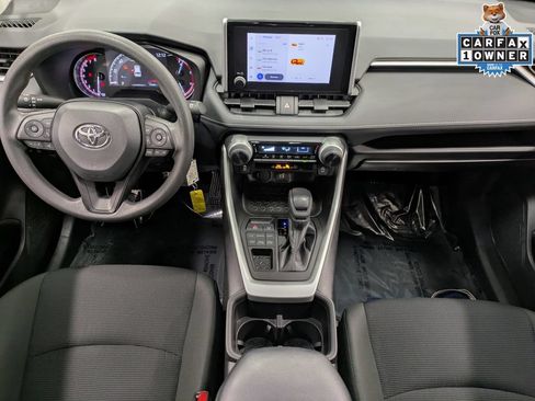 Used 2024 Toyota RAV4 LE AWD/4WD image 24