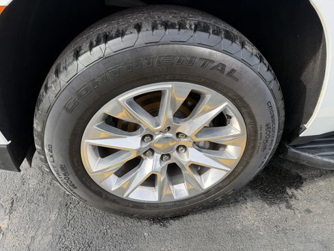 Used 2024 Chevrolet Tahoe Premier w/ Max Trailering Package image 8