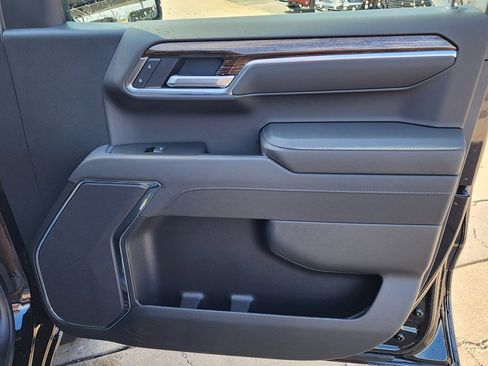 New 2026 GMC Sierra 1500 Elevation image 36