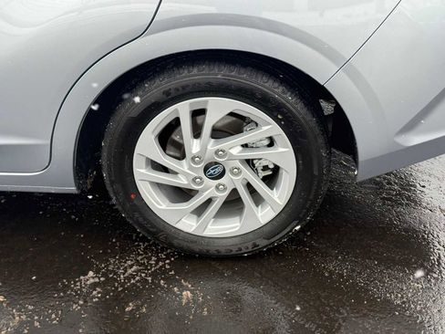 Certified 2025 Subaru Impreza 2.0i image 9