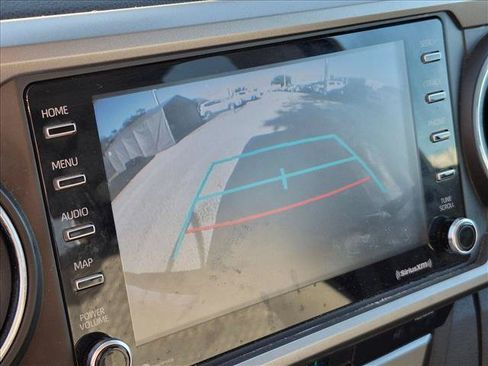 Used 2021 Toyota Tacoma SR5 RWD image 10