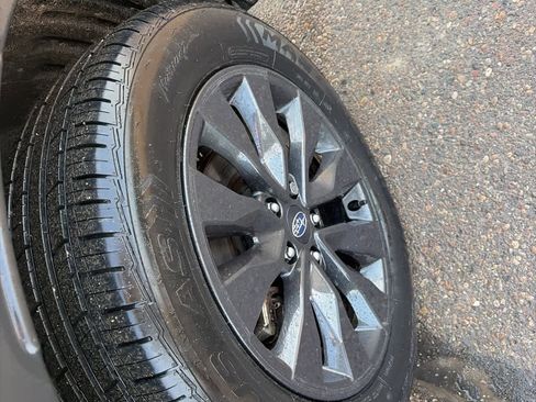 Used 2024 Subaru Outback Onyx Edition image 9