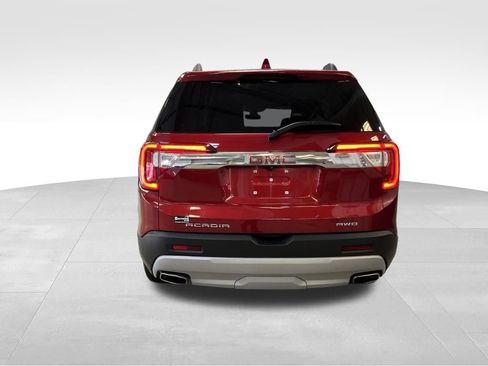 Used 2023 GMC Acadia SLT AWD/4WD image 4