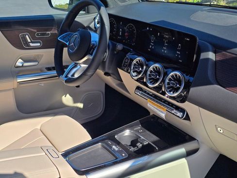 New 2026 Mercedes-Benz GLA 250 4MATIC image 26